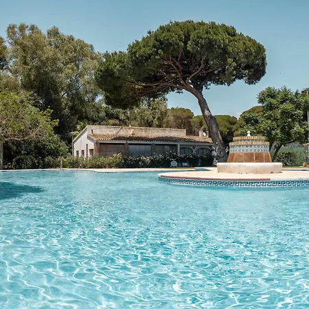 Townhouse Arcos Patio Pool Charming