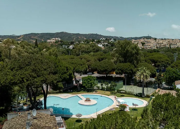 Townhouse Arcos Patio Pool Charming Apartment Marbella