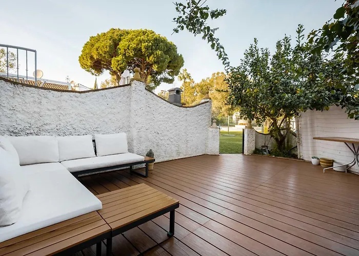 Townhouse Arcos Patio Pool Charming Apartment Marbella