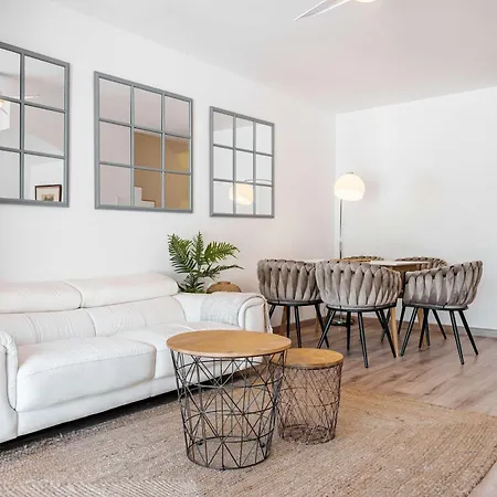 Townhouse Arcos Patio Pool Charming *