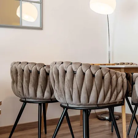 Townhouse Arcos Patio Pool Charming アパート *