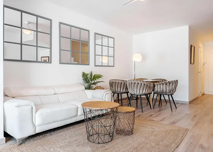 Townhouse Arcos Patio Pool Charming *