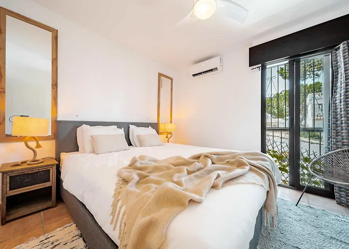 アパート Townhouse Arcos Patio Pool Charming マルベーリャ